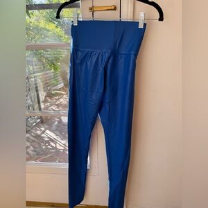 Carbon38 Vibrant Blue Snakeskin 7/8 Leggings